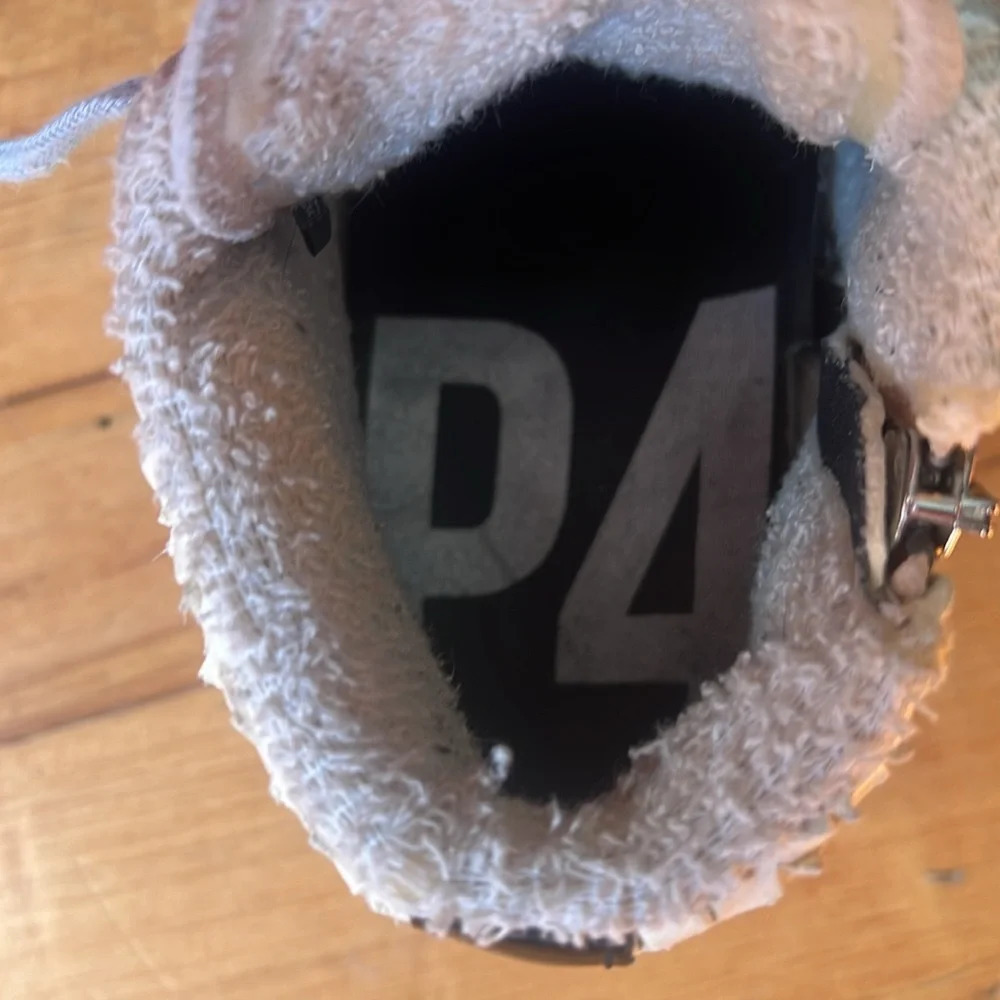 P448 Women's Cream and Grey Preforated High Top Trainers Size 36 US 6-6.5 - Picture 8 of 9